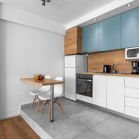 Civilian , Nilie Hospitality Mgmt Διαμέρισμα *
