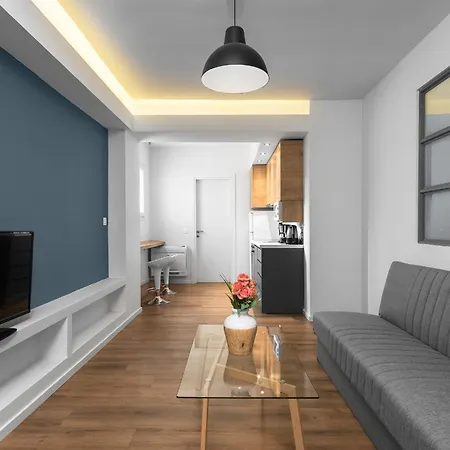 Civilian , Nilie Hospitality Mgmt Διαμέρισμα